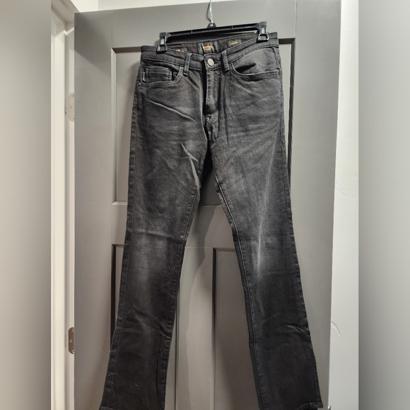Classic Black Straight-Leg Jeans for Men - Picture 1 of 2